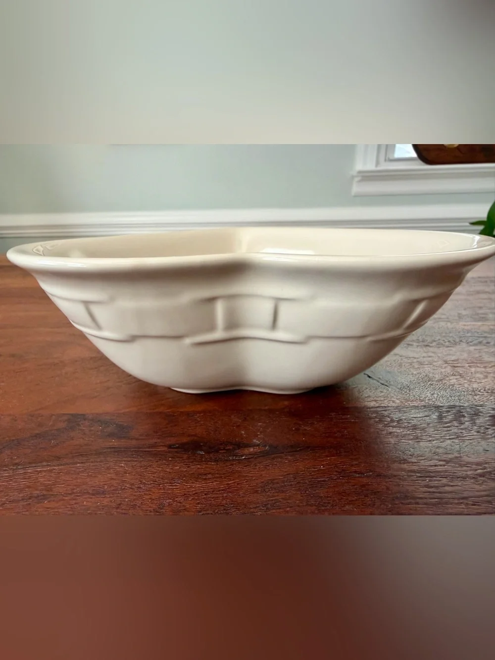 Longaberger Pottery Heart Bowl White Ceramic Glossy Basket Weave USA 8.75”
